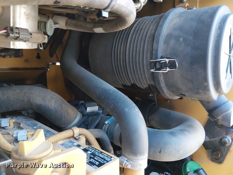 image for item EV5145 2016 Caterpillar 262D skid steer loader