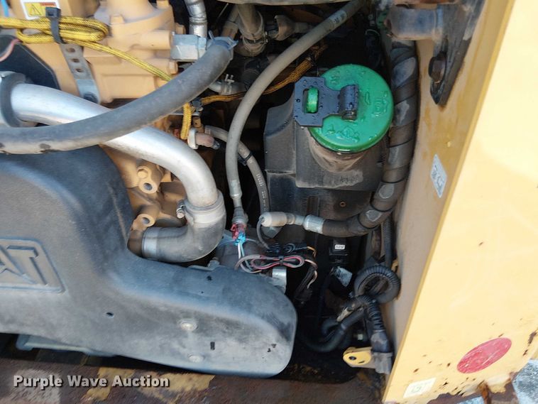 image for item EV5145 2016 Caterpillar 262D skid steer loader