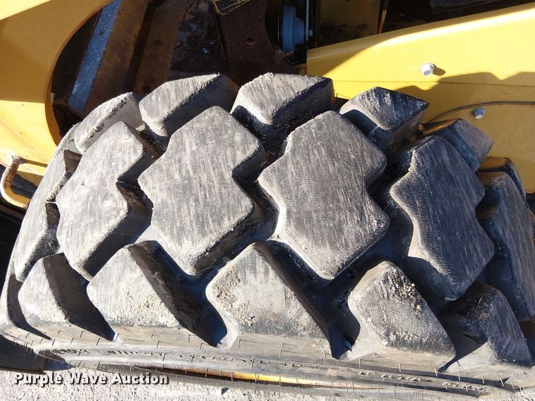 image for item EV5145 2016 Caterpillar 262D skid steer loader