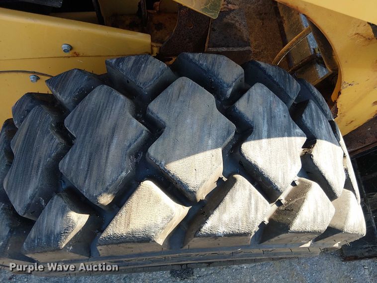image for item EV5145 2016 Caterpillar 262D skid steer loader
