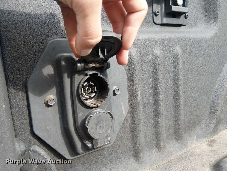 image for item EV5152 2020 Ford F350 Super Duty Crew Cab pickup truck