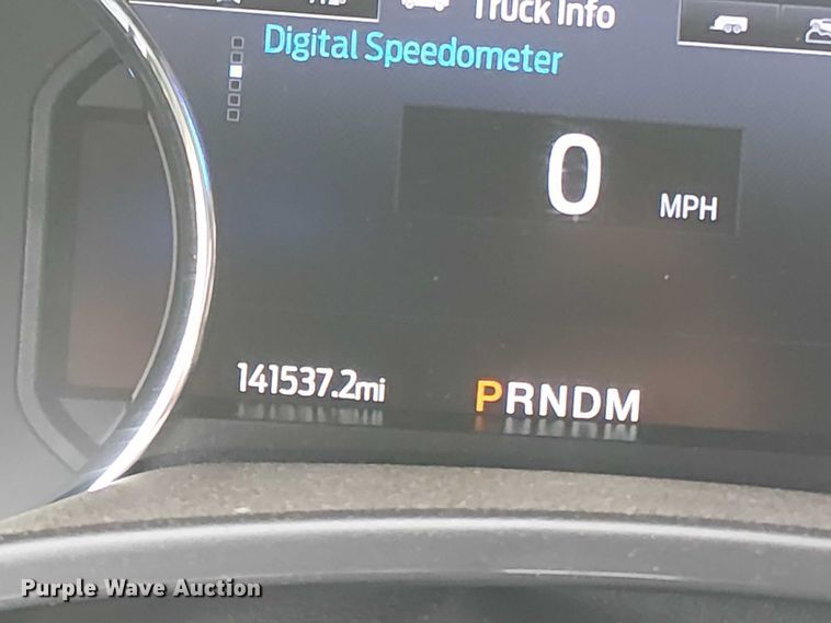 image for item EV5152 2020 Ford F350 Super Duty Crew Cab pickup truck