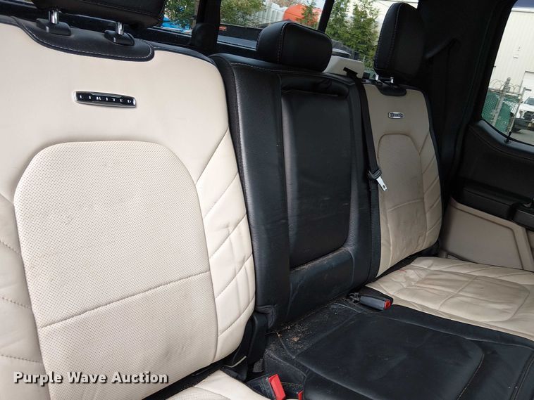 image for item EV5152 2020 Ford F350 Super Duty Crew Cab pickup truck