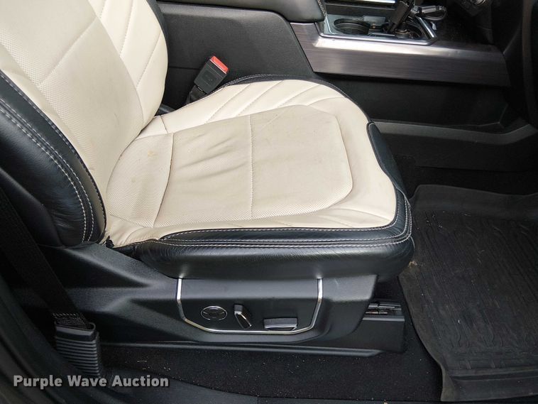 image for item EV5152 2020 Ford F350 Super Duty Crew Cab pickup truck