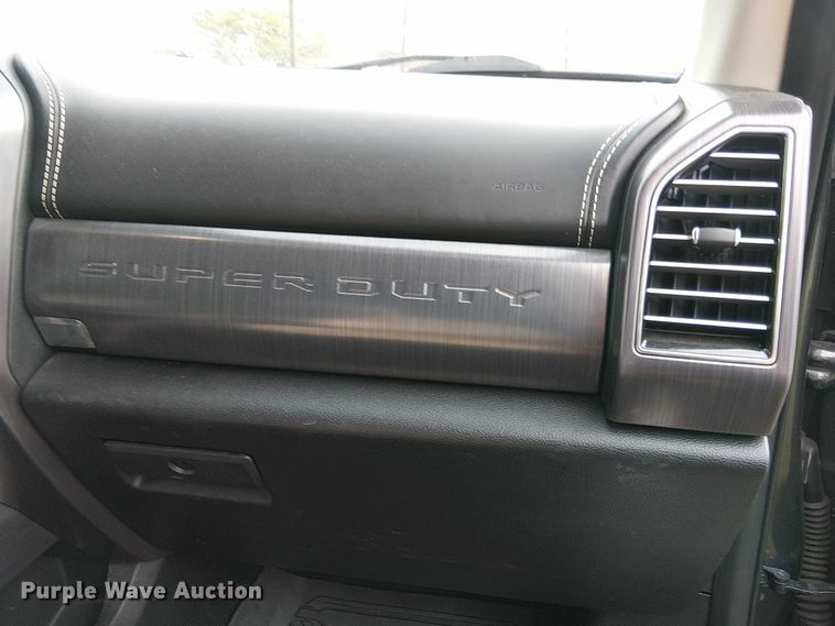 image for item EV5152 2020 Ford F350 Super Duty Crew Cab pickup truck