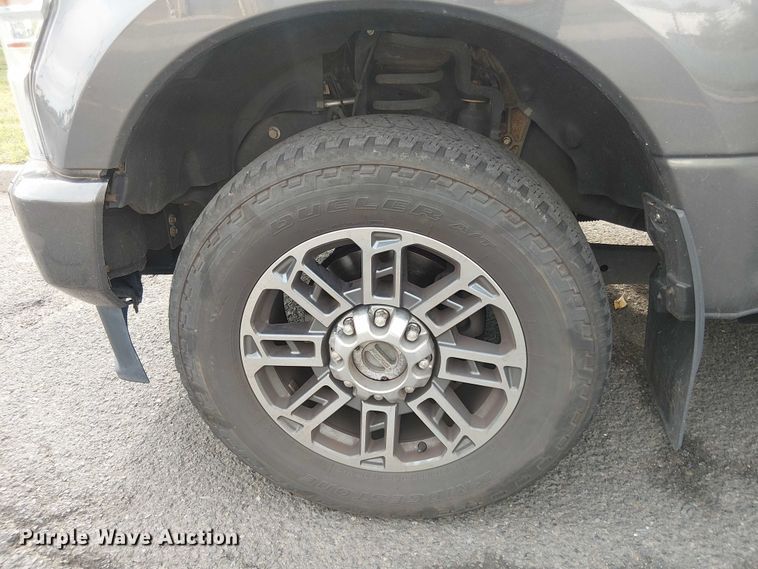 image for item EV5152 2020 Ford F350 Super Duty Crew Cab pickup truck