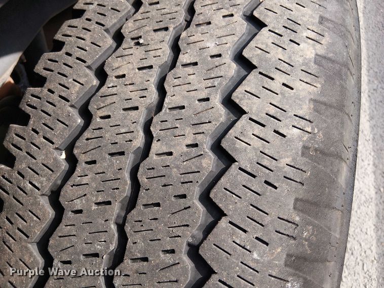 image for item EV5152 2020 Ford F350 Super Duty Crew Cab pickup truck