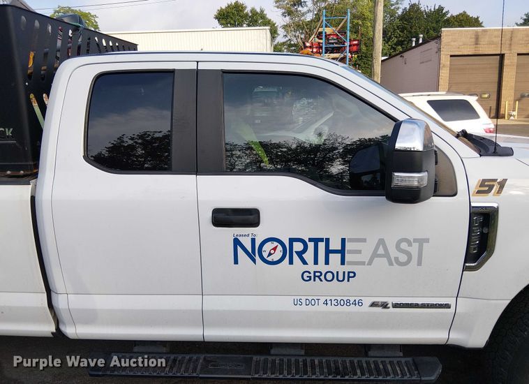 image for item EV5160 2019 Ford F350 Super Duty SuperCab pickup truck