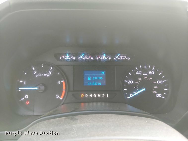 image for item EV5160 2019 Ford F350 Super Duty SuperCab pickup truck