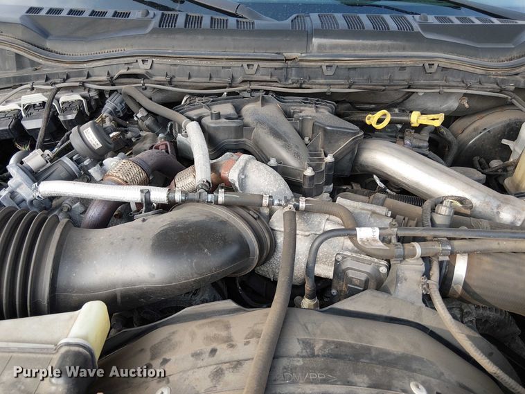 image for item EV5160 2019 Ford F350 Super Duty SuperCab pickup truck