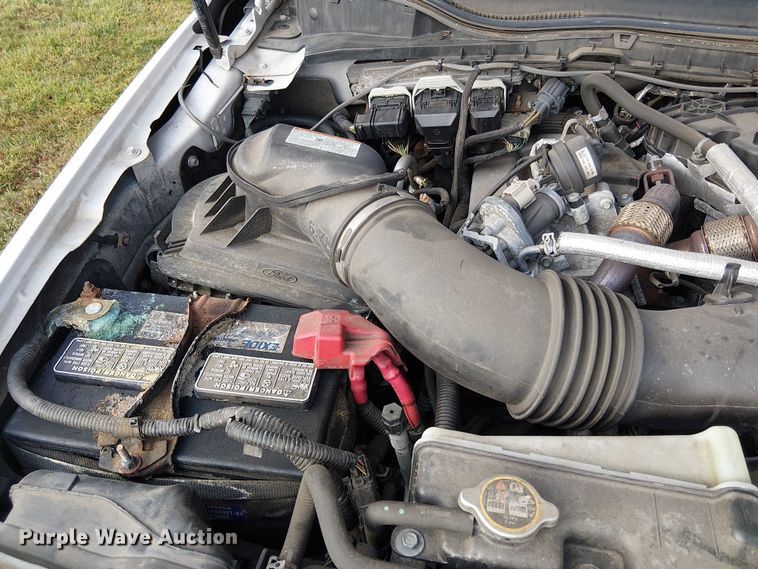 image for item EV5160 2019 Ford F350 Super Duty SuperCab pickup truck