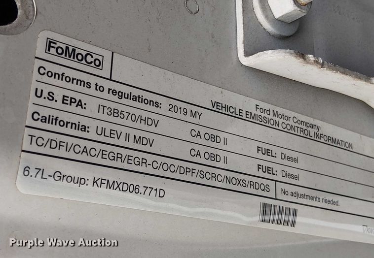 image for item EV5160 2019 Ford F350 Super Duty SuperCab pickup truck