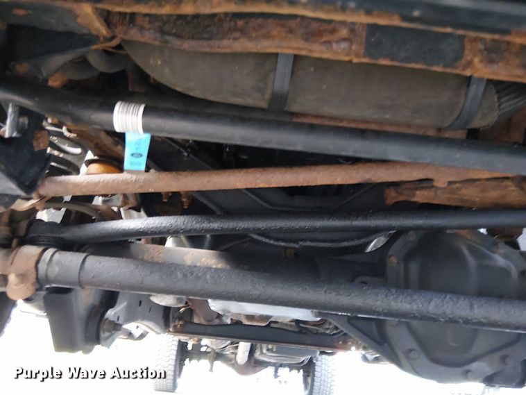 image for item EV5163 2018 Ford F350 Super Duty SuperCab pickup truck