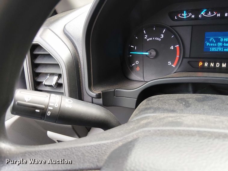 image for item EV5163 2018 Ford F350 Super Duty SuperCab pickup truck