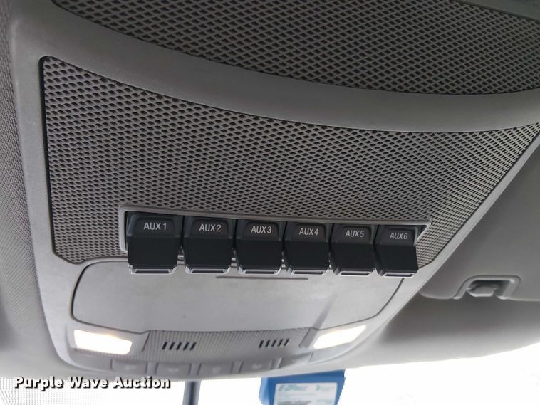 image for item EV5163 2018 Ford F350 Super Duty SuperCab pickup truck