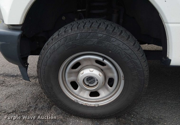 image for item EV5163 2018 Ford F350 Super Duty SuperCab pickup truck