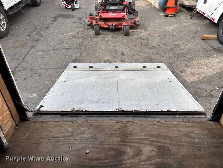 image for item EV5164 2002 U.S. Cargo enclosed cargo trailer