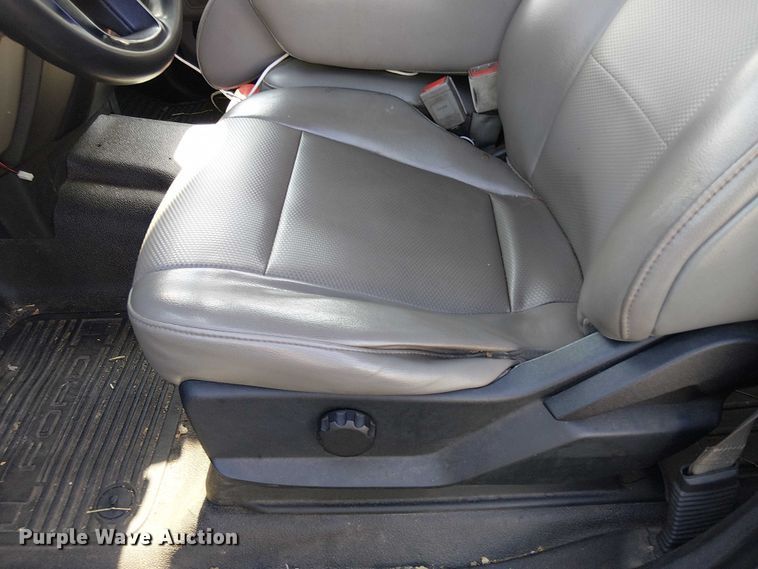 image for item EV5173 2018 Ford F350 Super Duty Crew Cab pickup truck