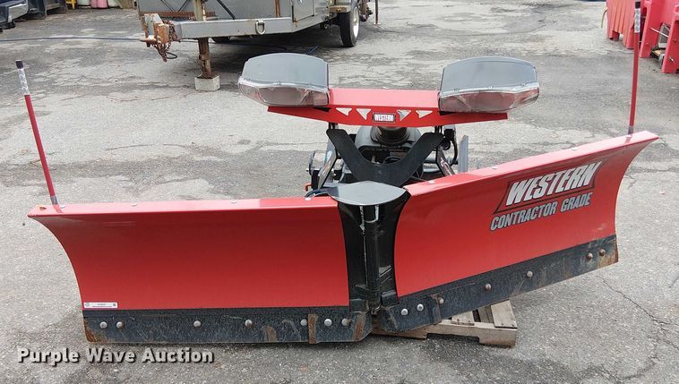 image for item EV5189 Western MVP Plus snow plow