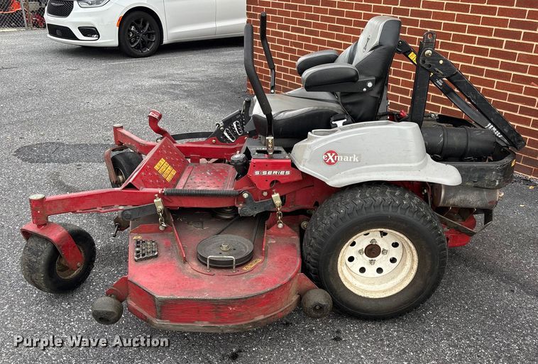 image for item EV5201 EXmark Lazer Z ZTR lawn mower