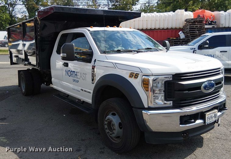 image for item EV5208 2019 Ford F550 SuperCab dump truck