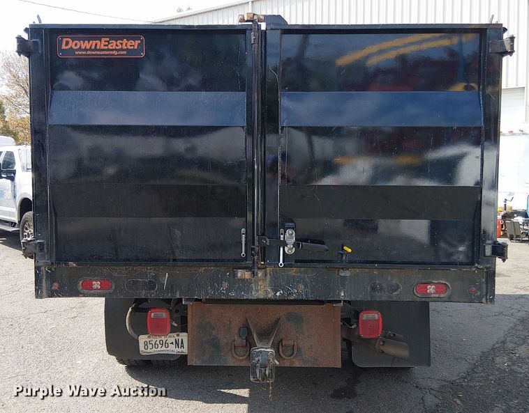 image for item EV5208 2019 Ford F550 SuperCab dump truck