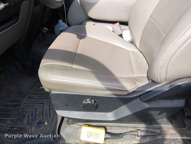 image for item EV5208 2019 Ford F550 SuperCab dump truck