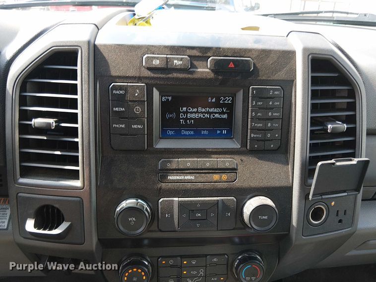 image for item EV5208 2019 Ford F550 SuperCab dump truck