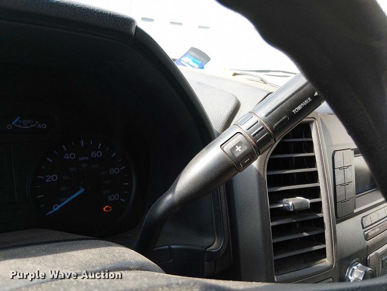 image for item EV5208 2019 Ford F550 SuperCab dump truck