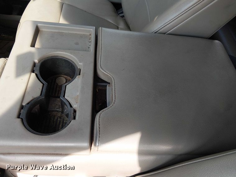 image for item EV5208 2019 Ford F550 SuperCab dump truck