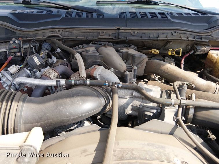 image for item EV5208 2019 Ford F550 SuperCab dump truck