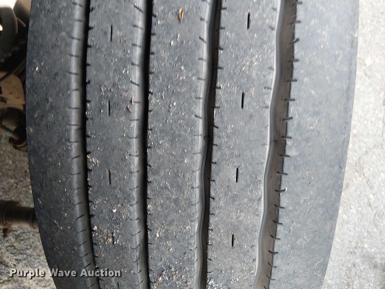 image for item EV5208 2019 Ford F550 SuperCab dump truck