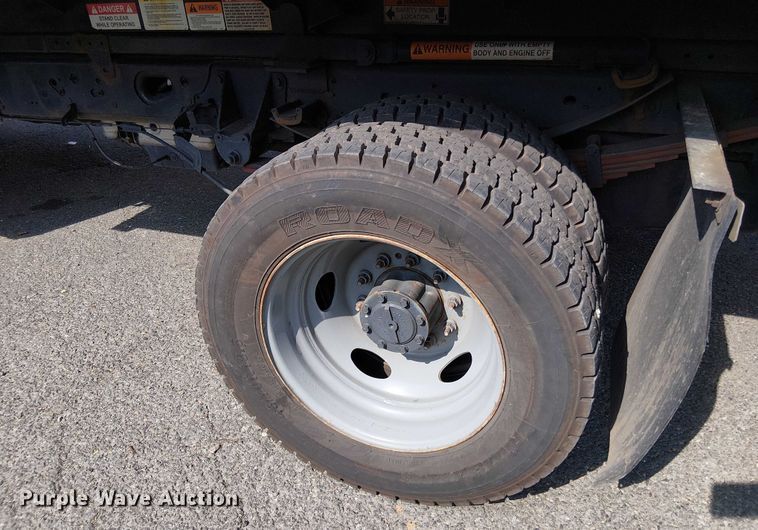 image for item EV5208 2019 Ford F550 SuperCab dump truck