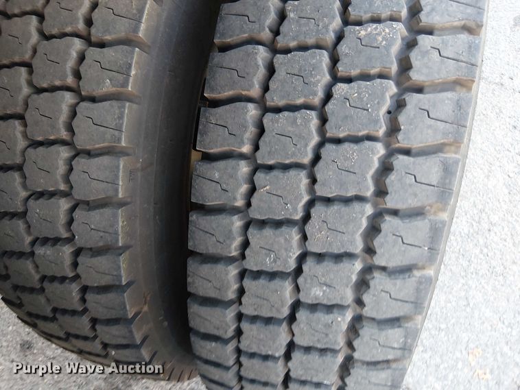 image for item EV5208 2019 Ford F550 SuperCab dump truck