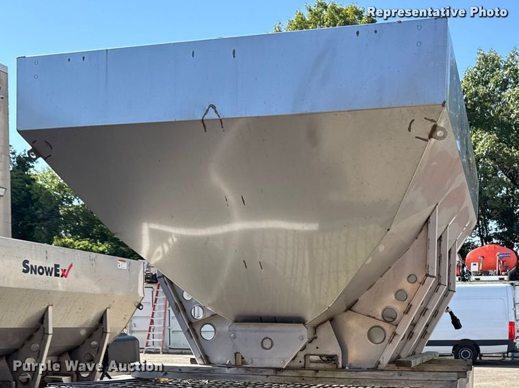 image for item EV5211 SnowEx Helixx spreader