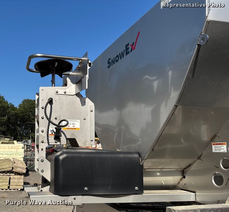 image for item EV5211 SnowEx Helixx spreader