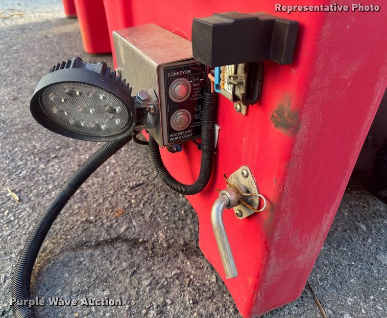 image for item EV5212 (2) Wester Tornado spreaders