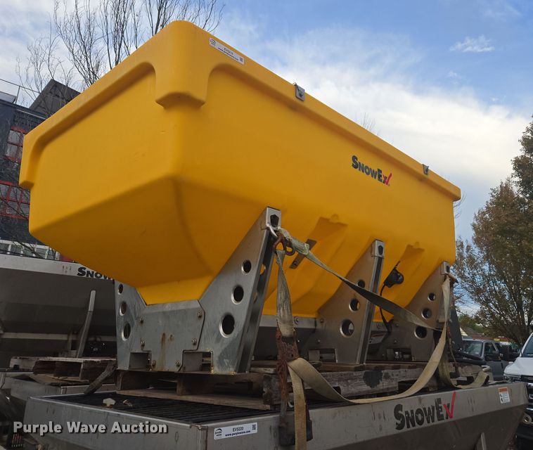 image for item EV5219 SnowEx spreader