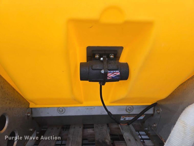 image for item EV5219 SnowEx spreader