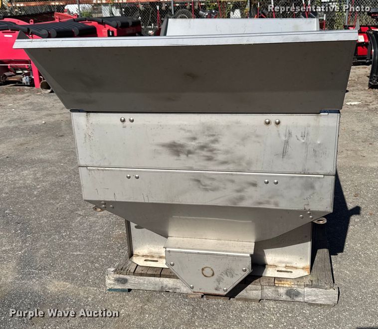 image for item EV5222 SnowEx spreader