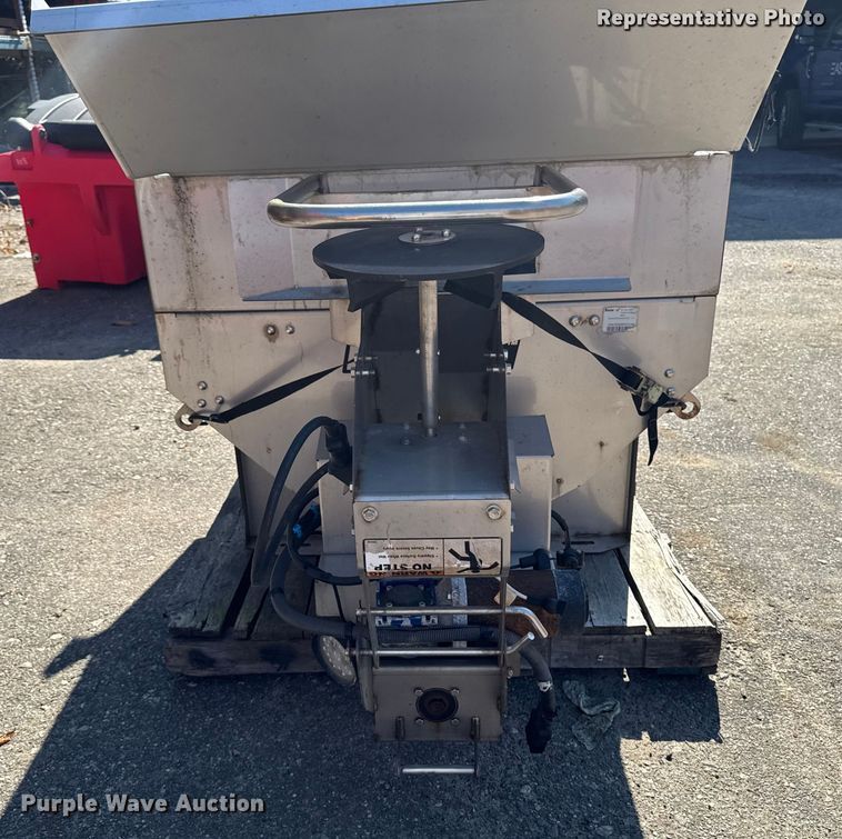 image for item EV5222 SnowEx spreader