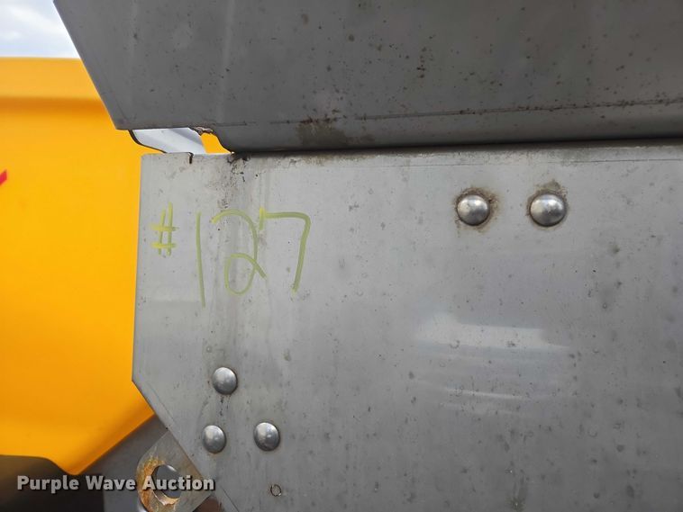 image for item EV5222 SnowEx spreader