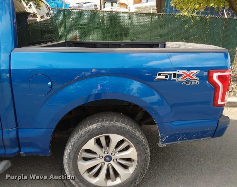 image for item EV5225 2017 Ford F150 SuperCrew pickup truck