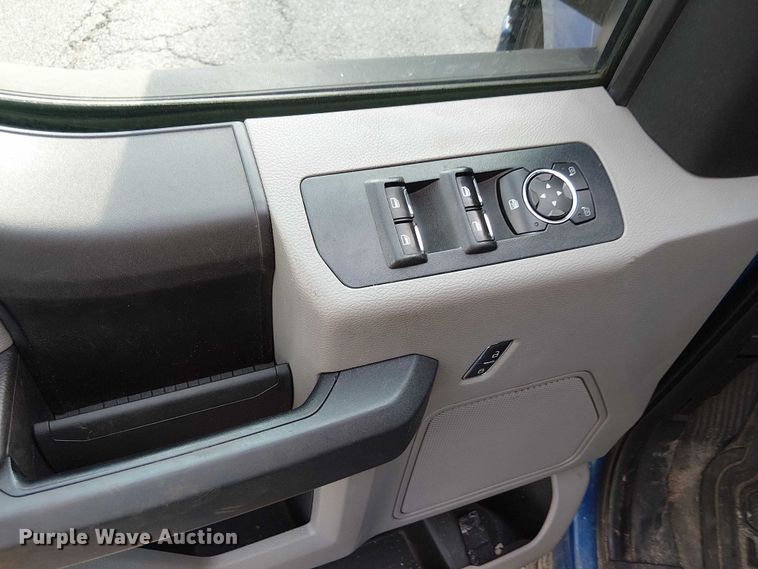 image for item EV5225 2017 Ford F150 SuperCrew pickup truck