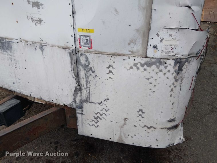 image for item EV5226 2004 Continental Cargo enclosed cargo trailer