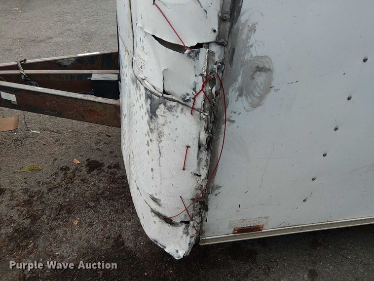 image for item EV5226 2004 Continental Cargo enclosed cargo trailer