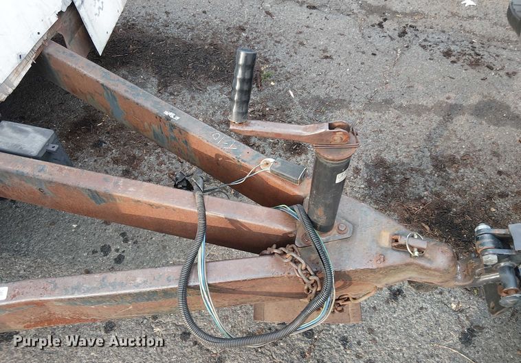 image for item EV5226 2004 Continental Cargo enclosed cargo trailer