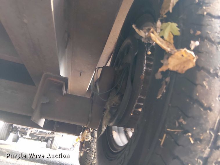 image for item EV5226 2004 Continental Cargo enclosed cargo trailer