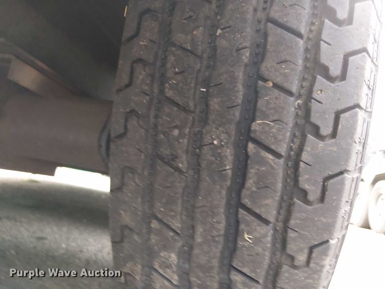 image for item EV5226 2004 Continental Cargo enclosed cargo trailer