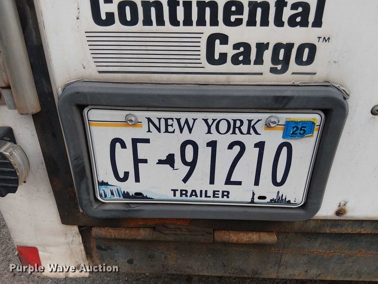 image for item EV5226 2004 Continental Cargo enclosed cargo trailer